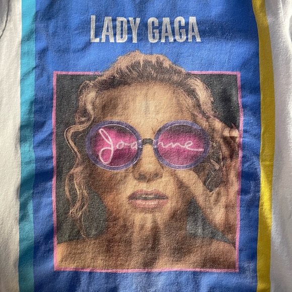 Lady Gaga Tour t-shirt, size S - Picture 3 of 4